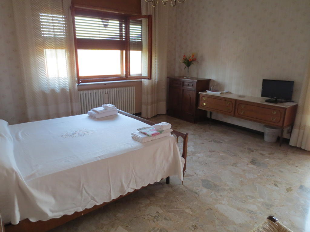 Casa Giordano Mombello Monferrato Phòng bức ảnh